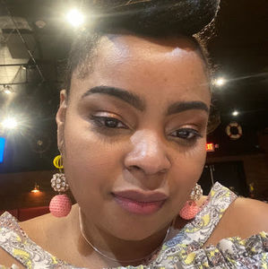 Meet your Posher, April